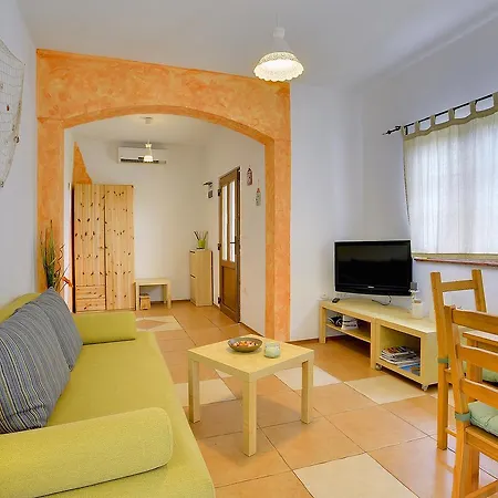 Сasa de vacaciones House Ripenda