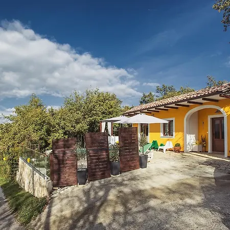House Ripenda * Labin (Istria)